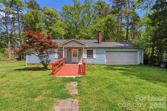 3120 Baucom Road, Charlotte, NC 28269