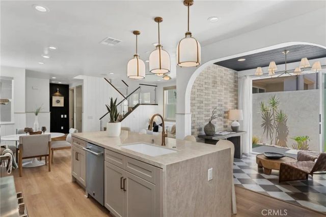 578 Patten, Placentia, CA 92870