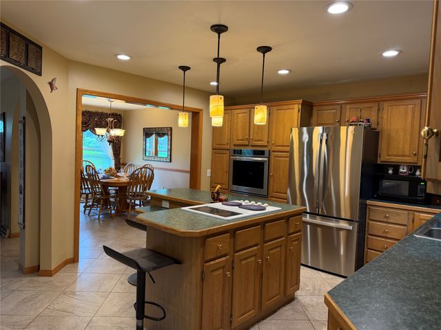 11640 RIDGE Road, Girard, PA 16417