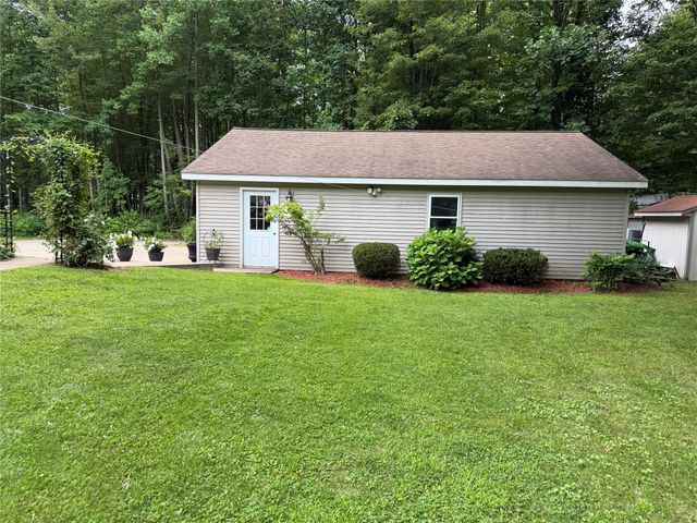 11640 RIDGE Road, Girard, PA 16417