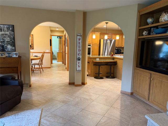 11640 RIDGE Road, Girard, PA 16417