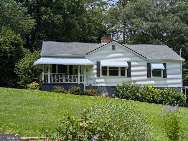 237 N Laurel Drive, Clarkesville, GA 30523