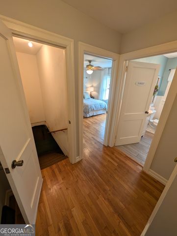 237 N Laurel Drive, Clarkesville, GA 30523