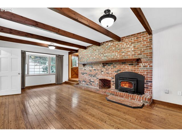 17601 S DICK Dr, Oregon City, OR 97045