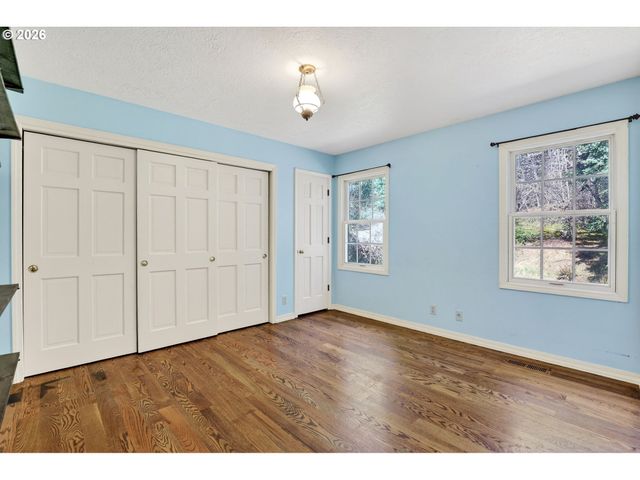 17601 S DICK Dr, Oregon City, OR 97045