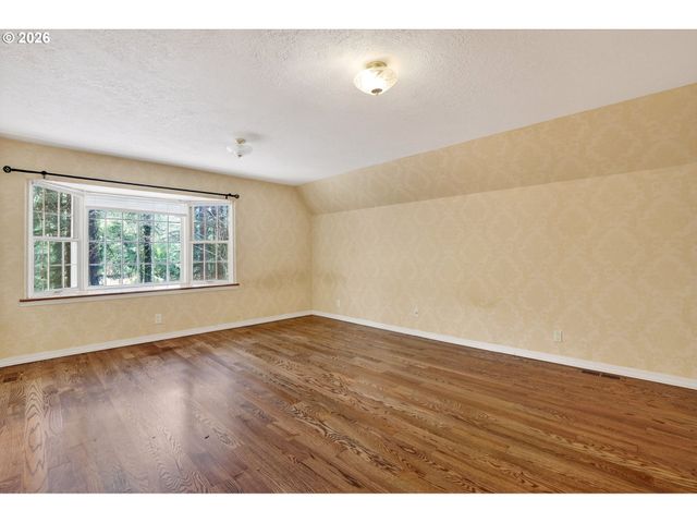 17601 S DICK Dr, Oregon City, OR 97045