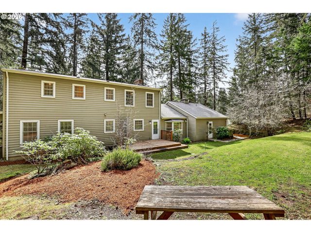17601 S DICK Dr, Oregon City, OR 97045