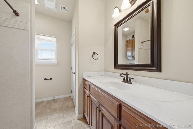 17404 S 67th East Avenue, Bixby, OK 74008