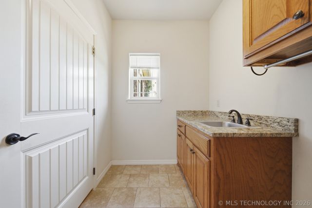 17404 S 67th East Avenue, Bixby, OK 74008