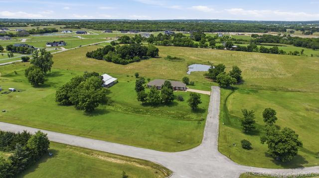 17404 S 67th East Avenue, Bixby, OK 74008