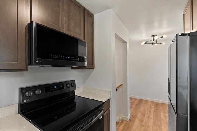1403 N Farr Rd, Spokane, WA 99206