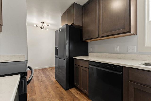 1403 N Farr Rd, Spokane, WA 99206