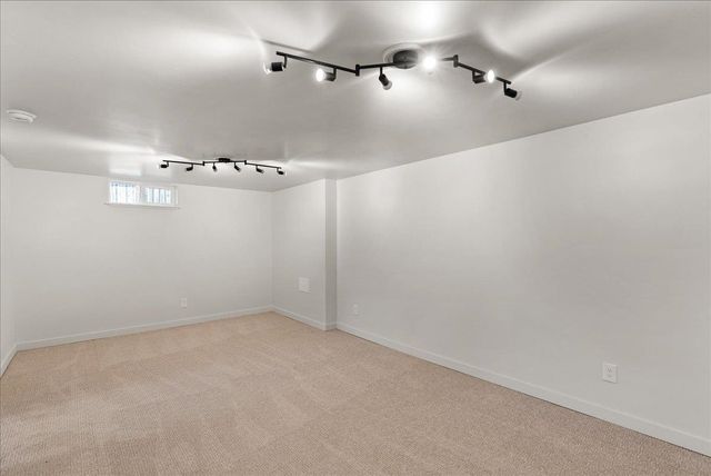 1403 N Farr Rd, Spokane, WA 99206