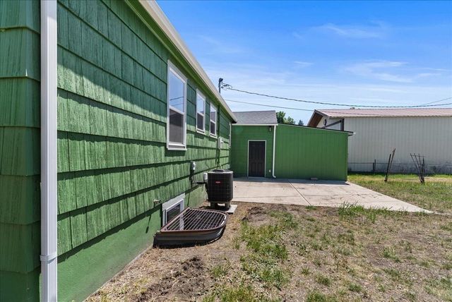 1403 N Farr Rd, Spokane, WA 99206