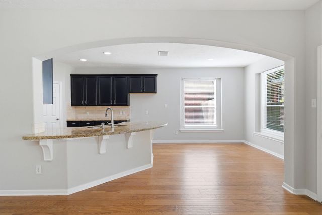 31 Harmony Hollow Court, The Woodlands, TX 77385