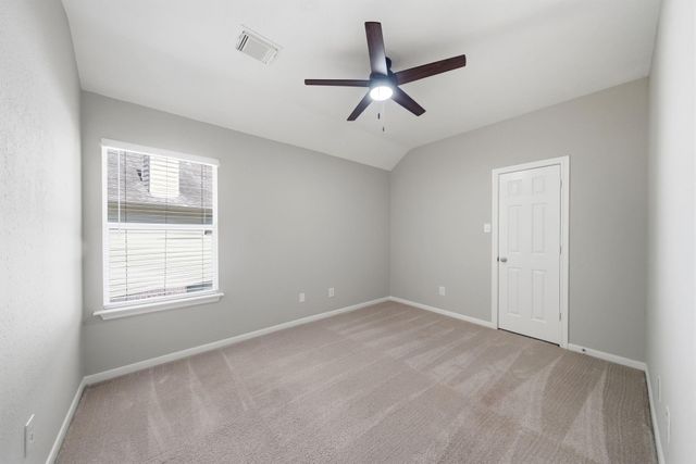 31 Harmony Hollow Court, The Woodlands, TX 77385