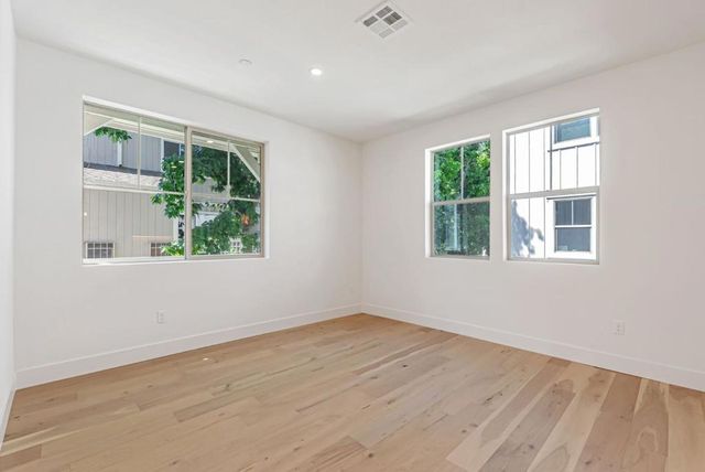 178 Oak Circle, Walnut Creek, CA 94597