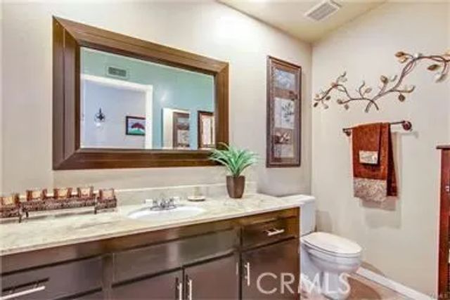 639 S Greenwich Street, Anaheim, CA 92804