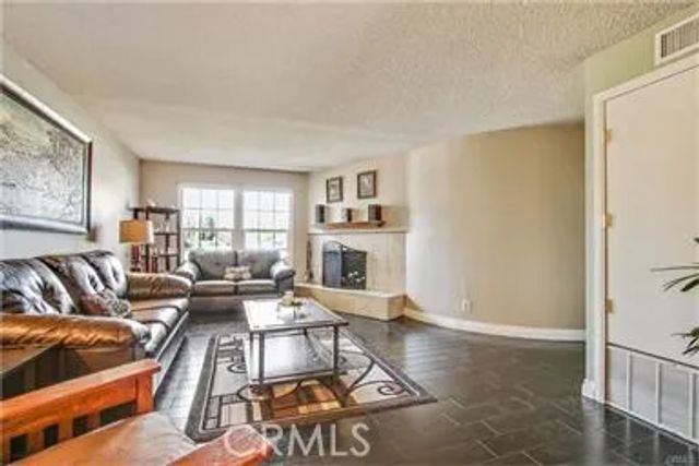 639 S Greenwich Street, Anaheim, CA 92804