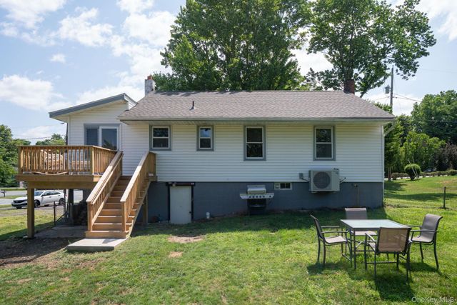 601 Lakeside Road, Newburgh, NY 12550