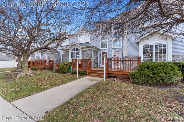 2237 3rd Street, Wyandotte, MI 48192