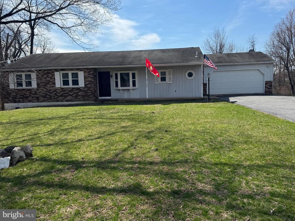 5453 DEVONSHIRE RD, Harrisburg, PA 17112