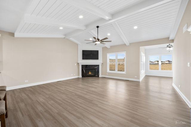 25200 S Westwind Drive, Channahon, IL 60410