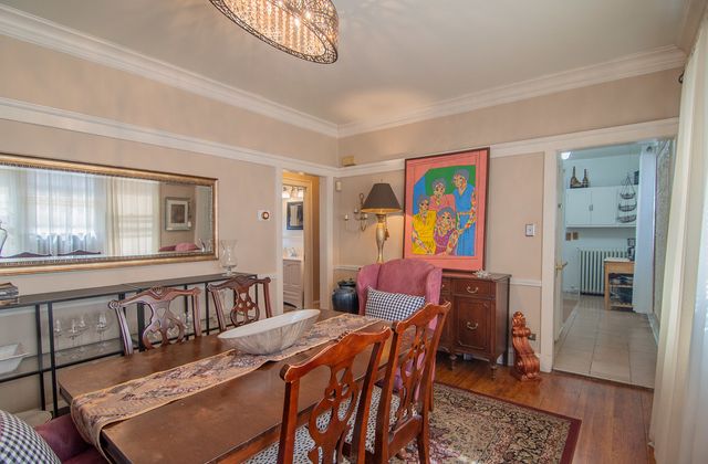 7741 S CHAPPEL Avenue, Chicago, IL 60649