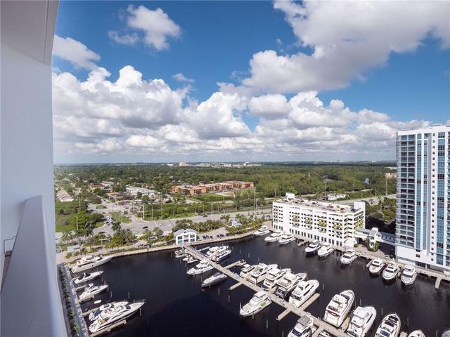 17111 Biscayne Boulevard 2105 + 1 BOAT SLIP, North Miami Beach, FL 33160