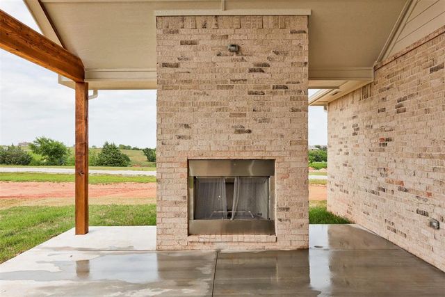 2058 County Road 1336, Blanchard, OK 73010