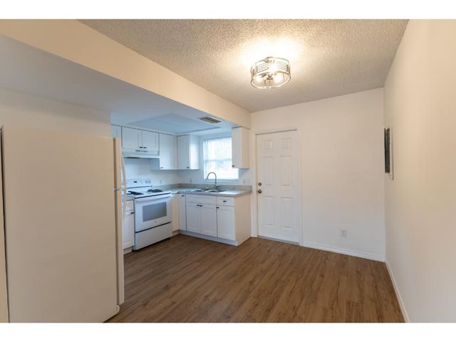 1325 22nd Avenue SW, Vero Beach, FL 32962