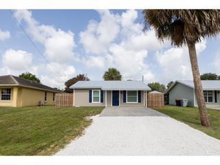 1325 22nd Avenue SW, Vero Beach, FL 32962