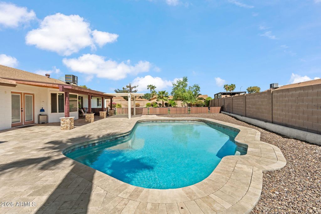 17629 N 39TH Drive, Glendale, AZ 85308 — photo 2