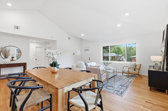 6811 Patrick Drive, Dallas, TX 75214