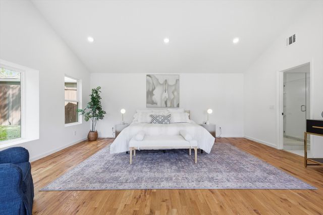 6811 Patrick Drive, Dallas, TX 75214