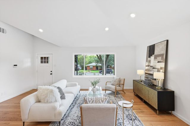 6811 Patrick Drive, Dallas, TX 75214