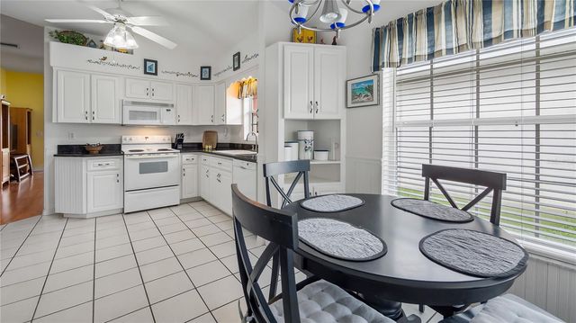 21709 KING RICHARDS WAY, Leesburg, FL 34748