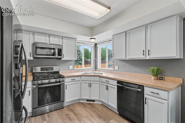 4072 Happy Jack Drive, Colorado Springs, CO 80922