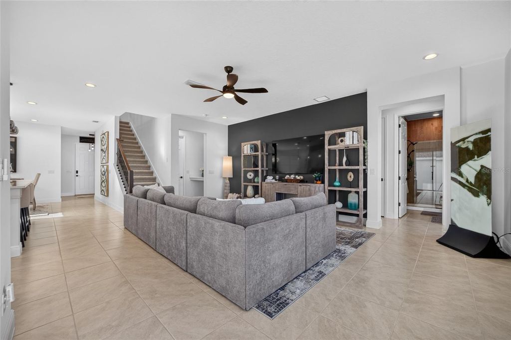 Image 20 of property listing at 7268 ROLLING LEAF ROAD, Groveland, FL 34736