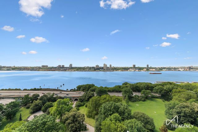11 Riverside Dr Apt 3BE, New York City, NY 10023
