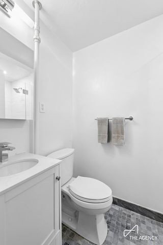 11 Riverside Dr Apt 3BE, New York City, NY 10023