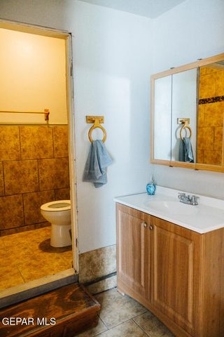 408 BARCELONA Drive, El Paso, TX 79905