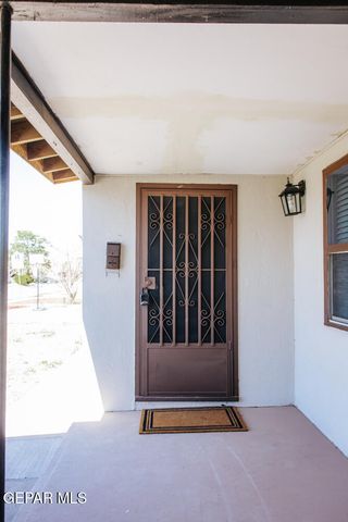 408 BARCELONA Drive, El Paso, TX 79905