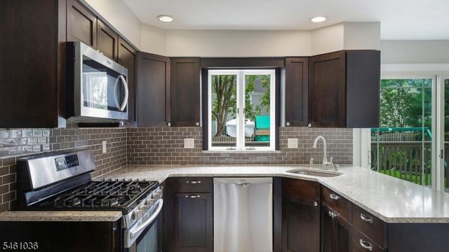 9 Cornell Rd, Cranford Twp., NJ 07016