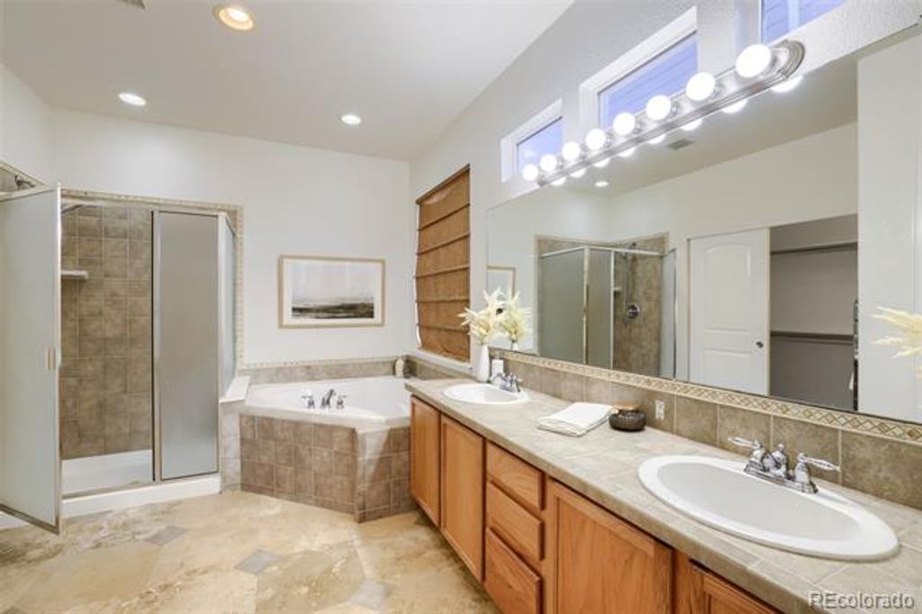 Image 16 of property listing at 7691 Bison Court, Littleton, CO 80125