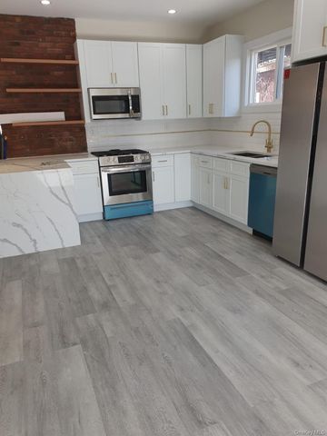 1717 Avenue P, Brooklyn, NY 11229