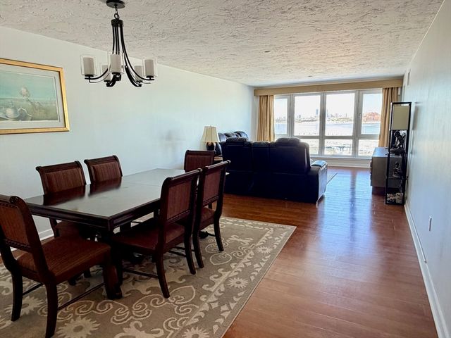 1001 Marina Dr 705, Quincy, MA 02171