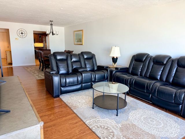 1001 Marina Dr 705, Quincy, MA 02171