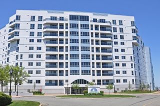 1001 Marina Dr 705, Quincy, MA 02171