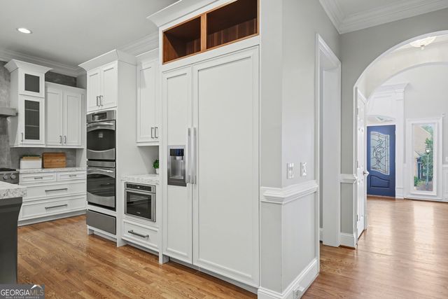 225 Farmbrooke Court, Atlanta, GA 30350